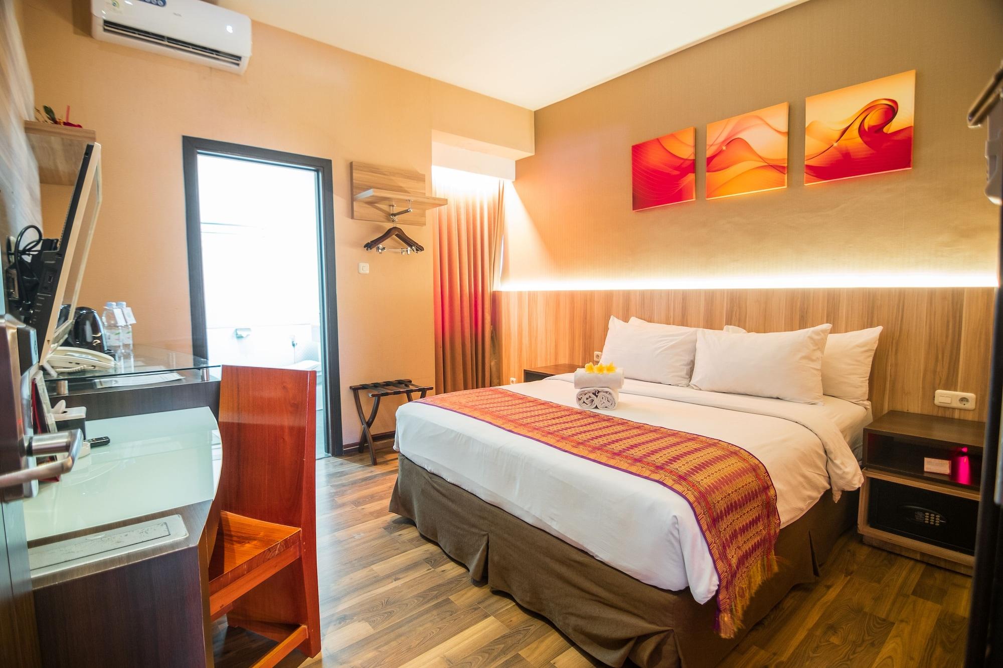 Oxville Hotel Паданг Екстер'єр фото