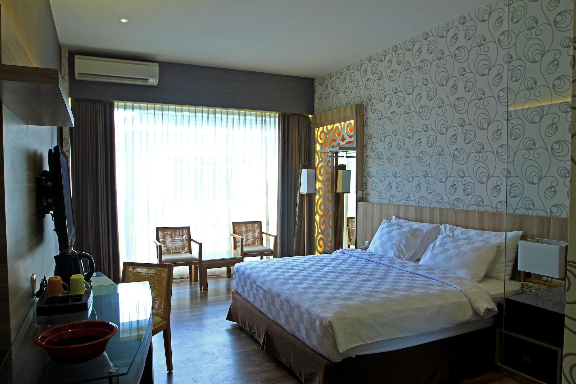 Oxville Hotel Паданг Екстер'єр фото