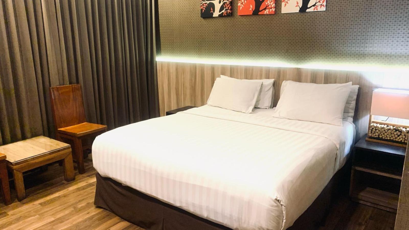 Oxville Hotel Паданг Екстер'єр фото