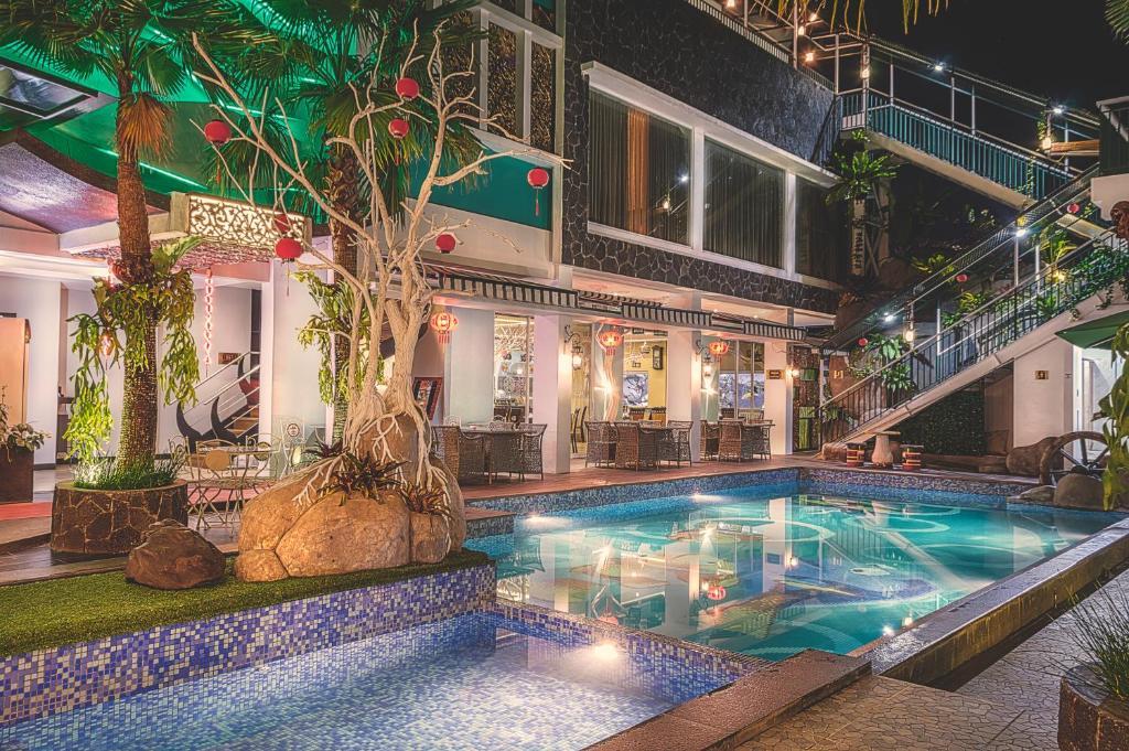Oxville Hotel Паданг Екстер'єр фото