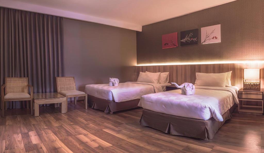 Oxville Hotel Паданг Номер фото